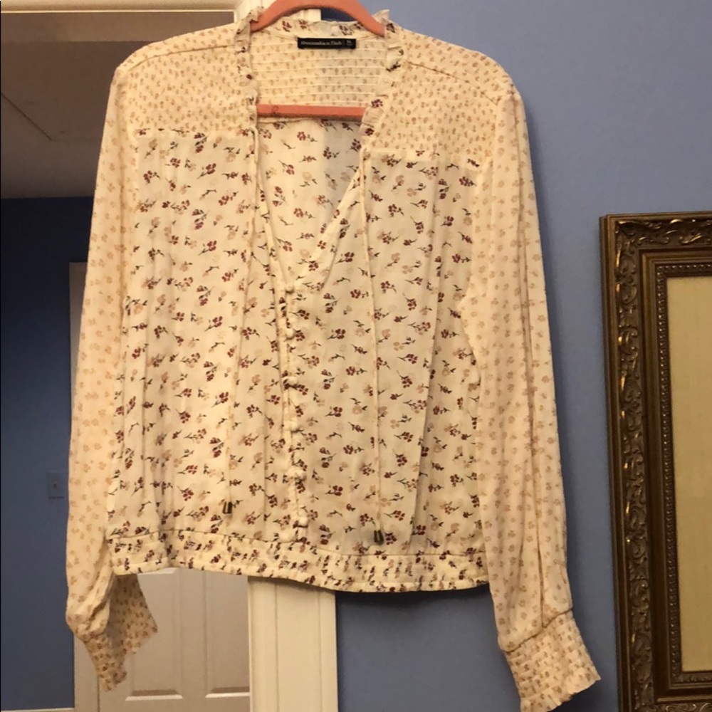 Abercrombie & Fitch crop top